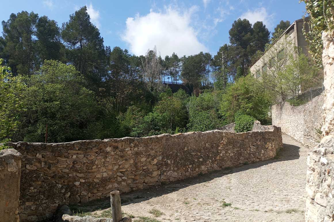 desde ca gracia descubre el barrio medieval